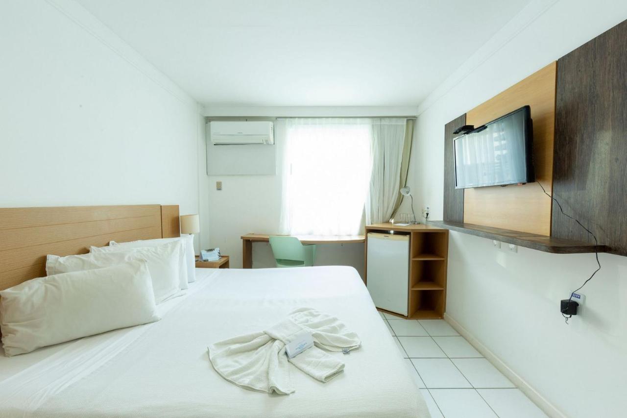Ponta Negra Beach #241 - Suite Por Carpediem 纳塔耳 外观 照片